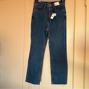 New Express STRAIGHT SUPER HIGH RISE JEANS Size 4